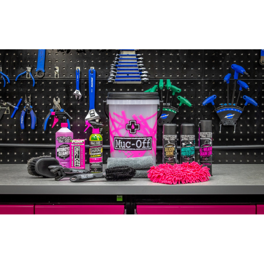 Muc-Off Powersports Dirt Bucket Kit