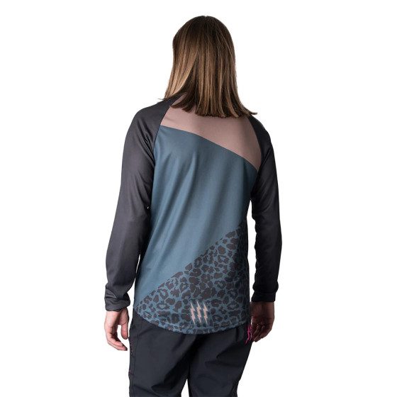 Muc-Off Men&apos;s Technical Riders Jersey - Grey/Stone Leopard