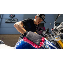 Muc-Off 8 in 1 Motorcycle Cleaning Kit