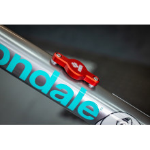 Muc-Off Secure Tag Holder