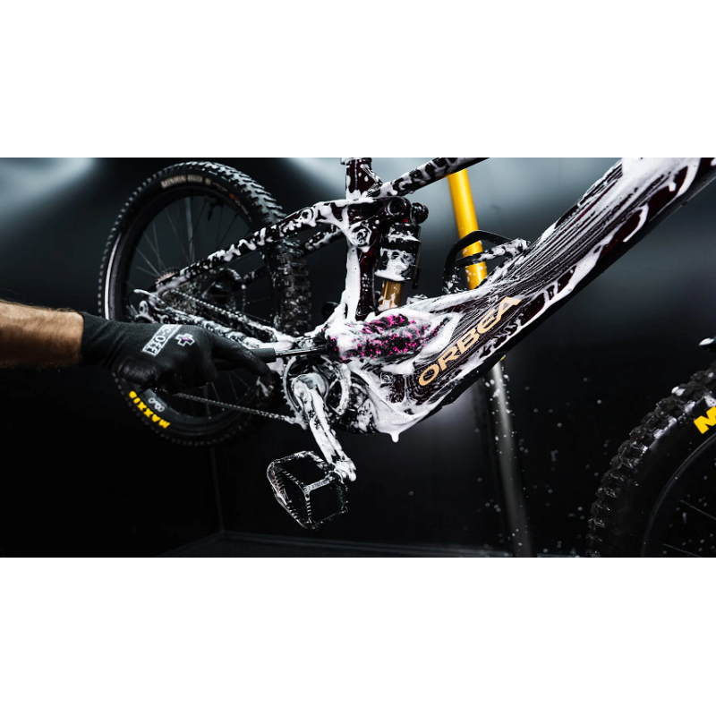 Muc-Off Microfibre Detailing Brush Set x3