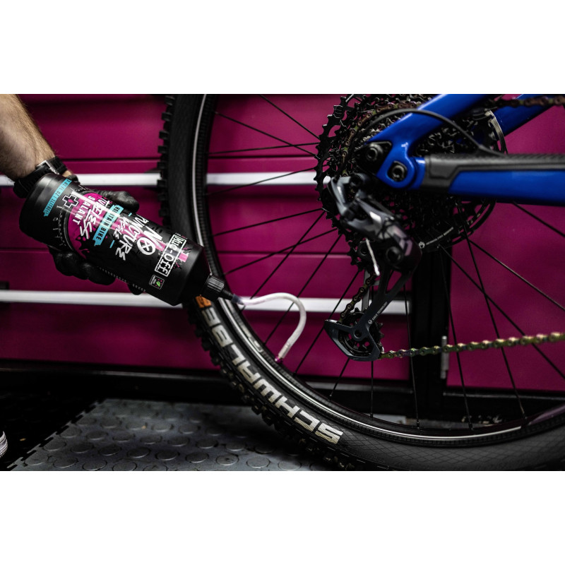 Muc-Off No Puncture Hassle Tubeless Sealant 1L